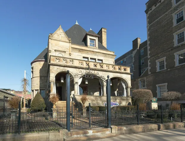 Boggs Mansion hotel detail image 2