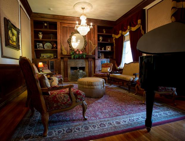 Boggs Mansion hotel detail image 3