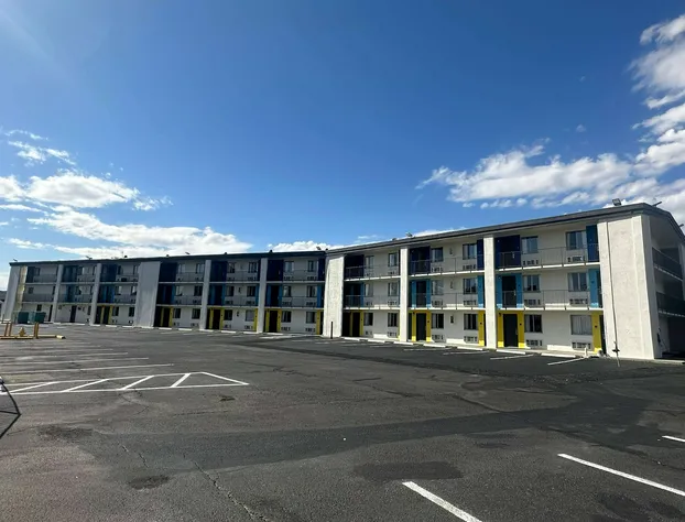 Days Inn by Wyndham Farmington NM hotel detail image 2