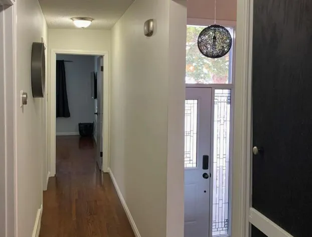 Lodge-Style Unit near University of Calgary hotel detail image 1