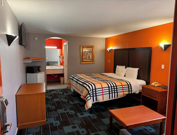 luxury inn hotel detail image 4