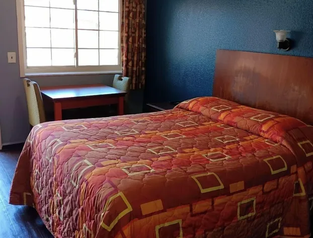 Fraser Motel hotel detail image 4