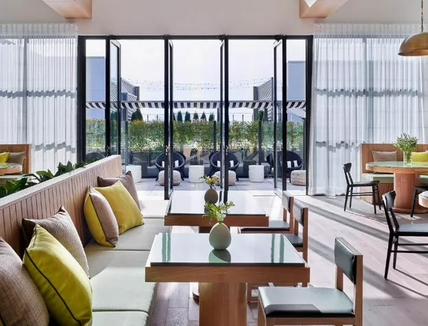 Sentral West Midtown At Star Metals hotel detail image 1
