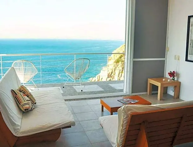 Casas del Acantilado hotel detail image 2