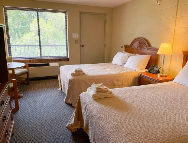 Hillside Lodge hotel detail image 4