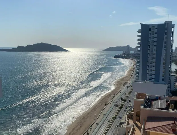 Mar Laguna Hotel hotel detail image 1