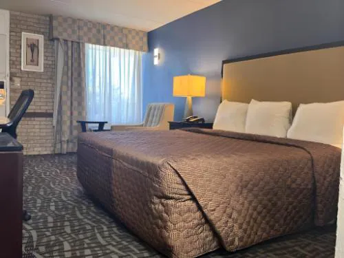 Clarion Pointe Winston - Salem Downtown hotel detail image 3