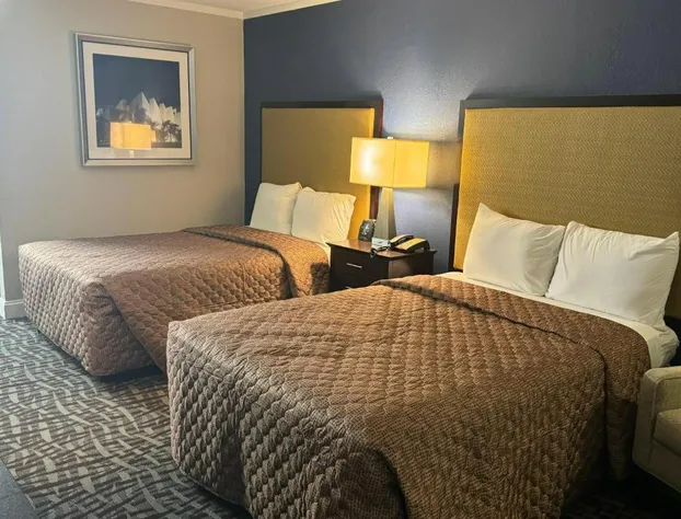 Clarion Pointe Winston - Salem Downtown hotel detail image 3