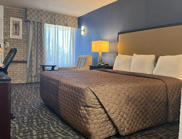 Clarion Pointe Winston - Salem Downtown hotel detail image 4
