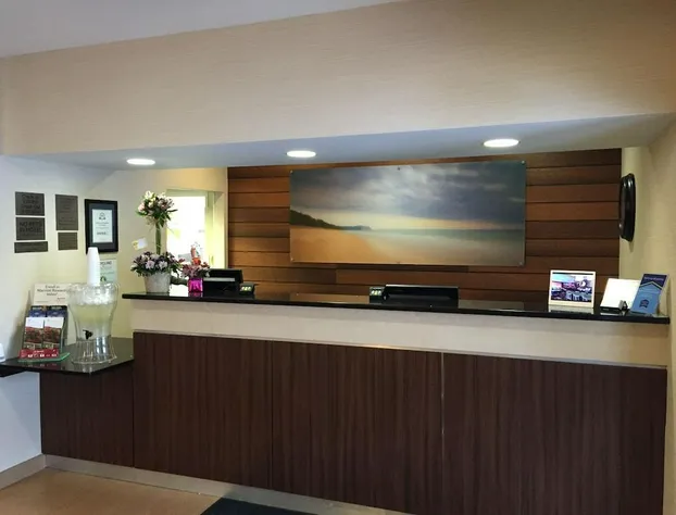 Spark by Hilton Traverse City hotel detail image 2