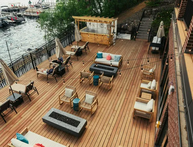 The Shoreline Hotel hotel detail image 2