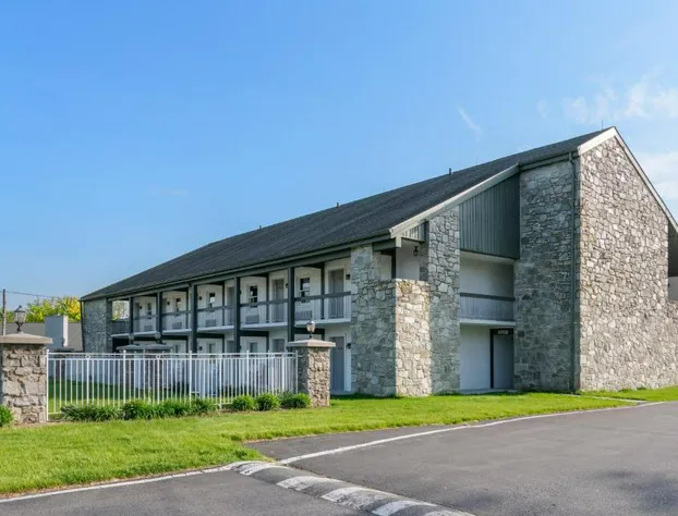 Surestay Studio By Best Western Paradise Lancaster County hotel detail image 3