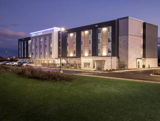 Everhome Suites Rochester Greece hotel detail image 3