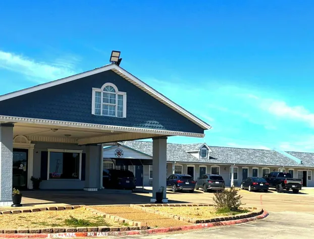 Victorian Inns By OYO Whitesboro U.S. Hwy 82 hotel detail image 1