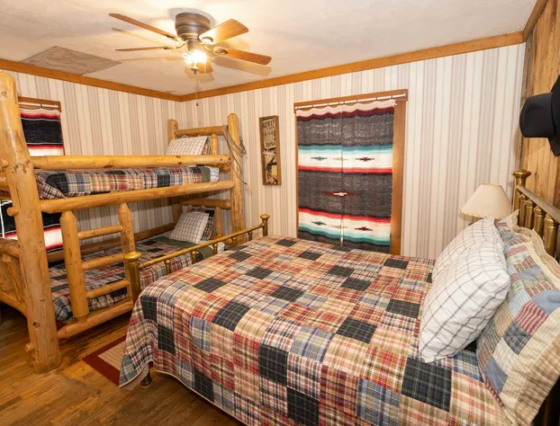 The Hand Hotel Bed & Breakfast hotel detail image 3