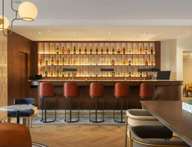 Hotel Railwayparc Montreal, Tapestry Collection By Hilton hotel detail image 2