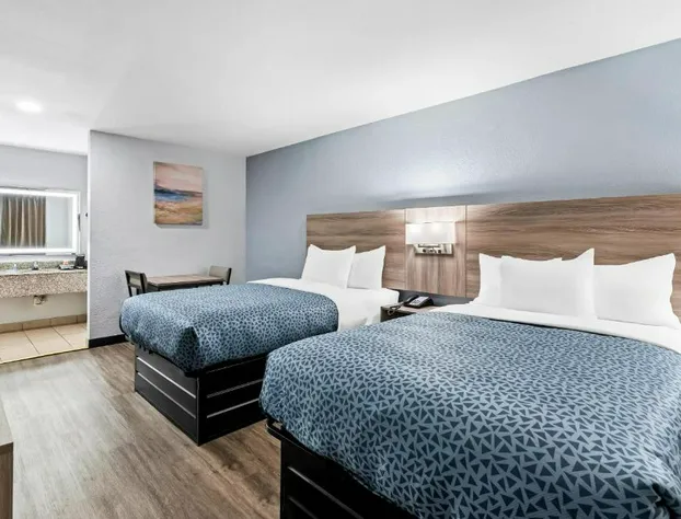 Suburban Studios Harvey - New Orleans hotel detail image 1