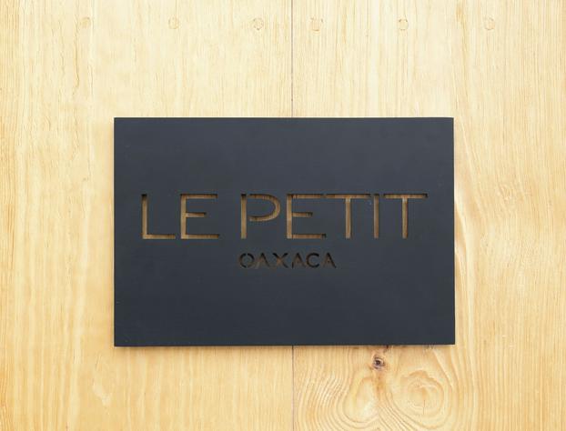 LePetit hotel detail image 2