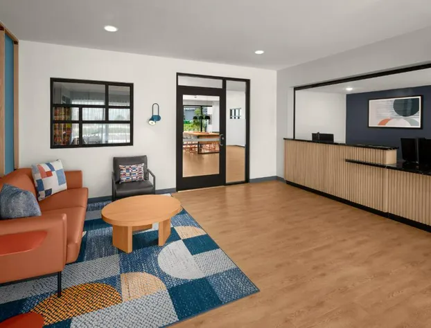 StudioRes by Marriott Fort Myers Airport hotel detail image 2
