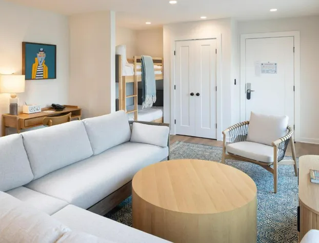 Oceaneer hotel detail image 4