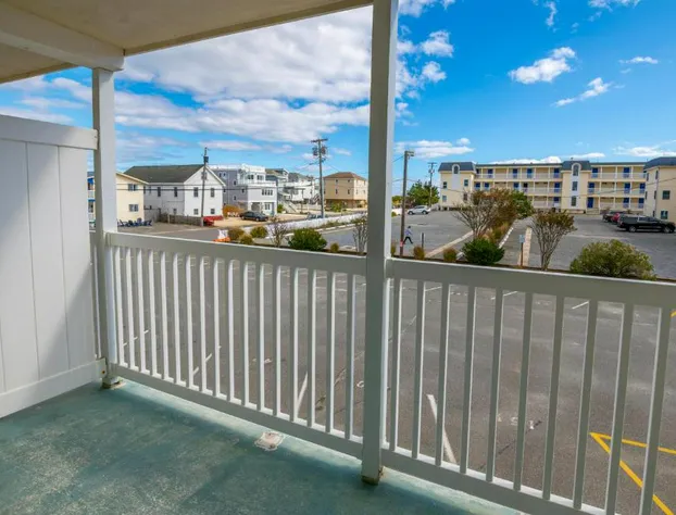 The Beach House at Drifting Sands hotel detail image 2