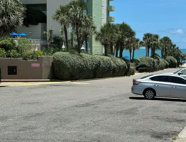 Capital O Sunset Waves Hotel Myrtle Beach Oceanfront hotel detail image 2