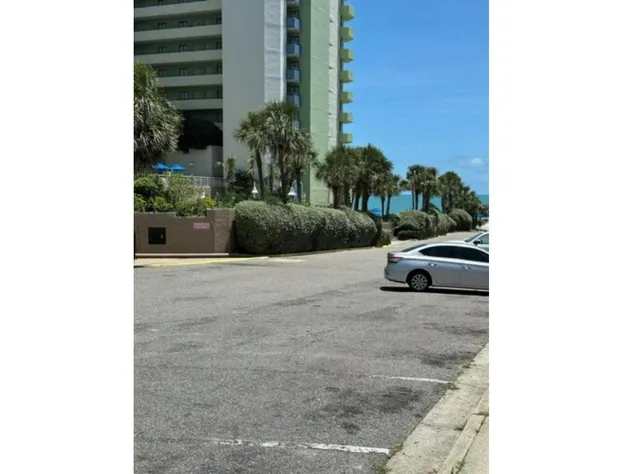 Capital O Sunset Waves Hotel Myrtle Beach Oceanfront hotel detail image 4