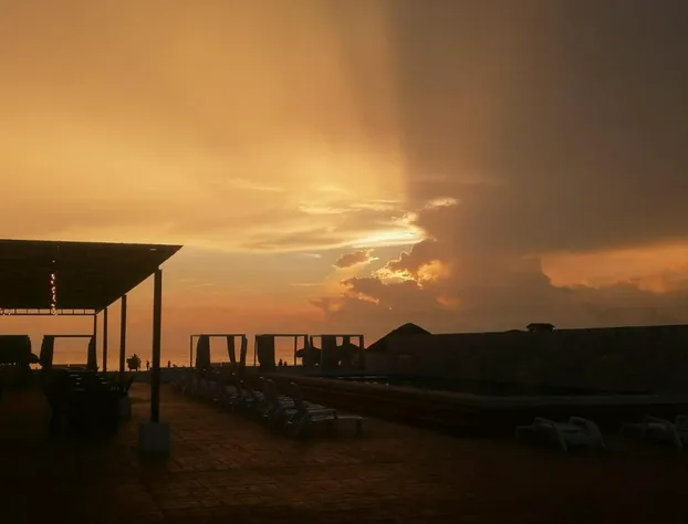 Antonio's Miramar Hotel hotel detail image 2