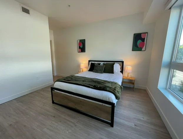 Stylish Westwood Apartment hotel detail image 4