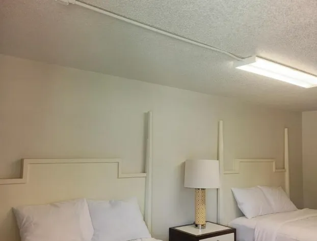 Super Inn Motel hotel detail image 2