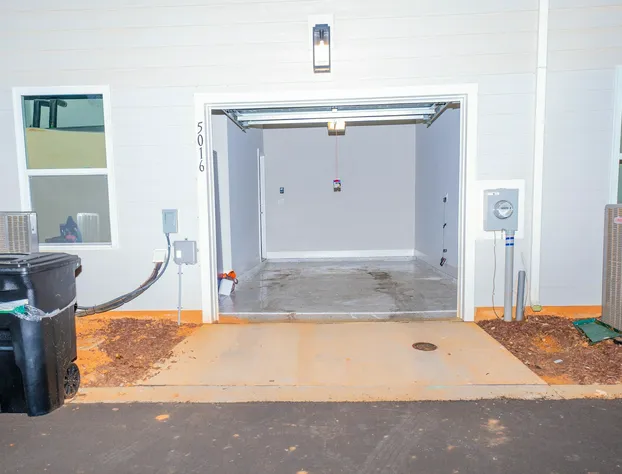 Modern Home near Plaza Midwood hotel detail image 1