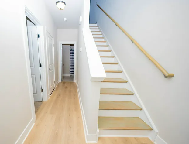 Modern Home near Plaza Midwood hotel detail image 2