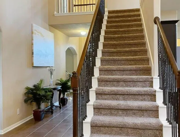 Luxury Stay - Near Houston Airport hotel detail image 4