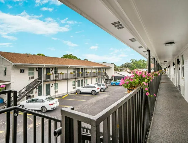 Redamo Suites hotel detail image 1