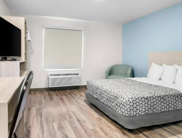 Woodspring Suites Elkhart hotel detail image 2