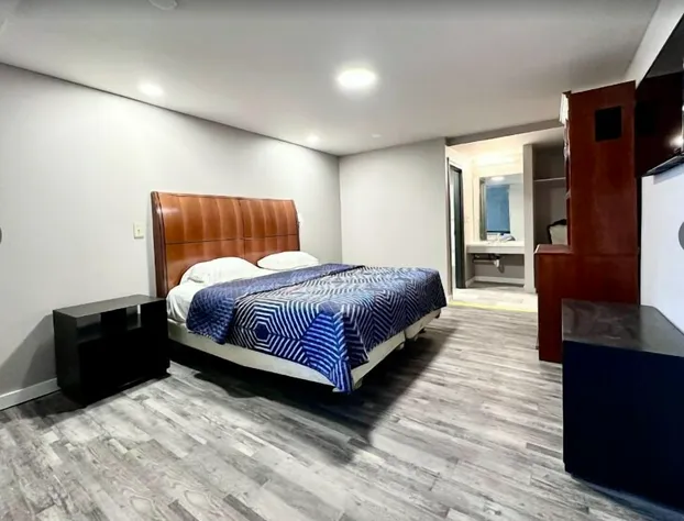 Three Judges Motel hotel detail image 2