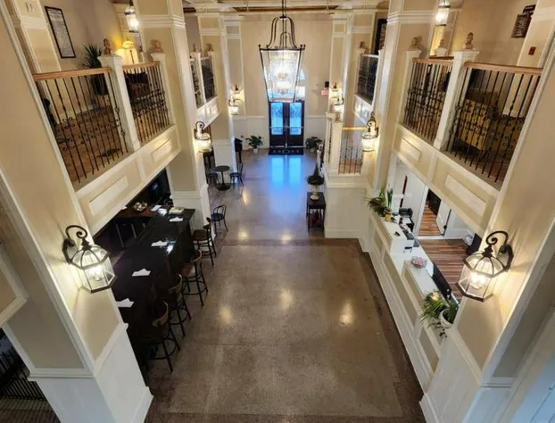 Historic Griffin Hotel hotel detail image 4