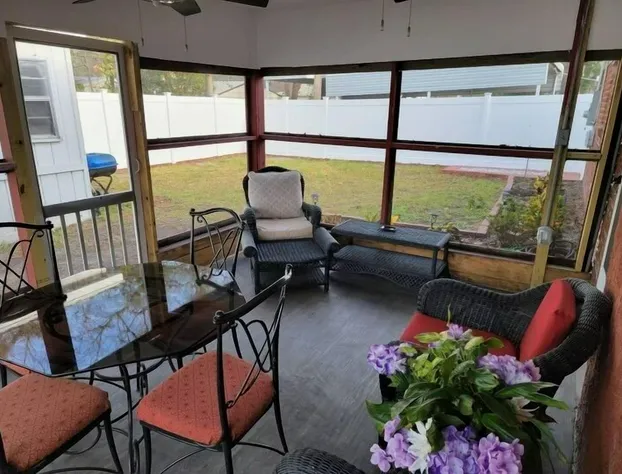 Oak Haven - Savannah Gateway hotel detail image 3