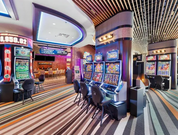 The Landmark Hotel and Casino hotel detail image 4