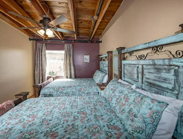 Alpine City Place hotel detail image 1