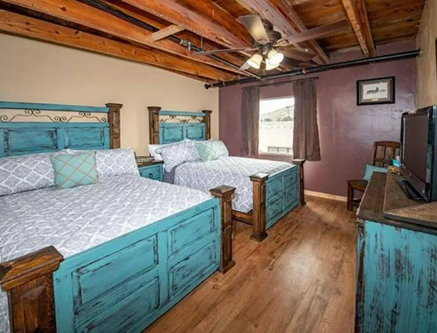 Alpine City Place hotel detail image 3