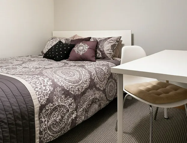 Modern North Seattle Getaway hotel detail image 4