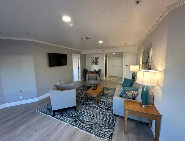 B&J Hotels hotel detail image 2