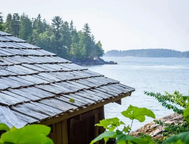 Tofino Oceanfront Hotel Suite hotel detail image 2