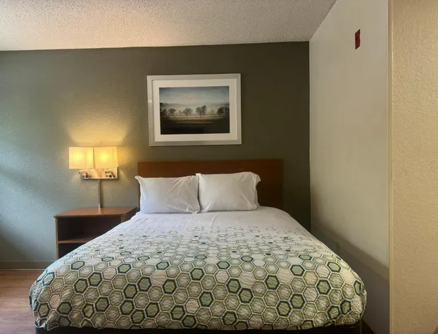 Siegel Select Cincinnati Sharonville hotel detail image 2