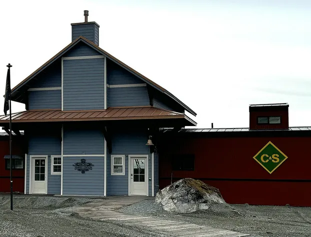 Whimsy Station hotel detail image 1