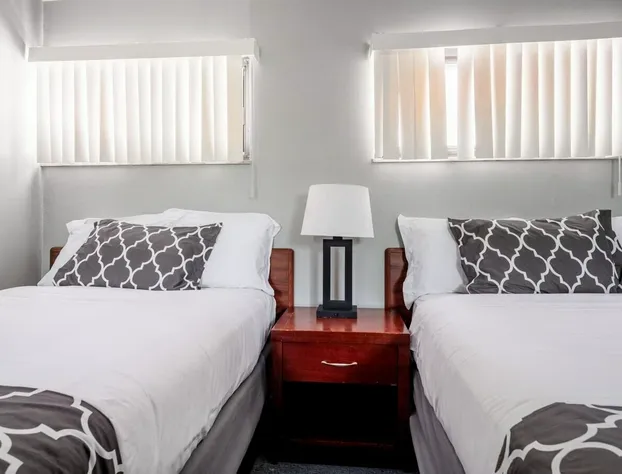 Browntown Room for 4: Comfort, Wifi & Parking hotel detail image 2