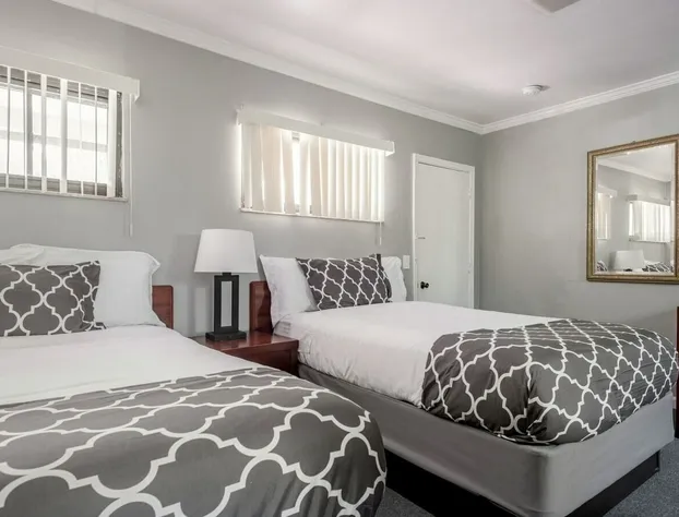 Browntown Room for 4: Comfort, Wifi & Parking hotel detail image 3