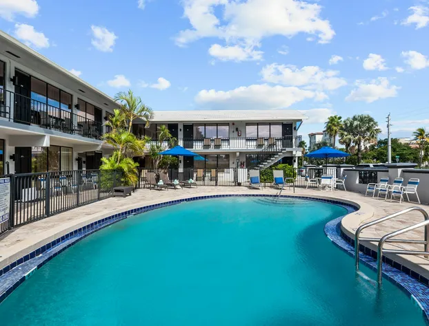 Oceans 735 hotel detail image 1