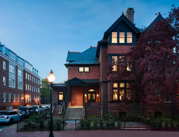 86 State Circle - Luxury Boutique Hotel hotel detail image 1